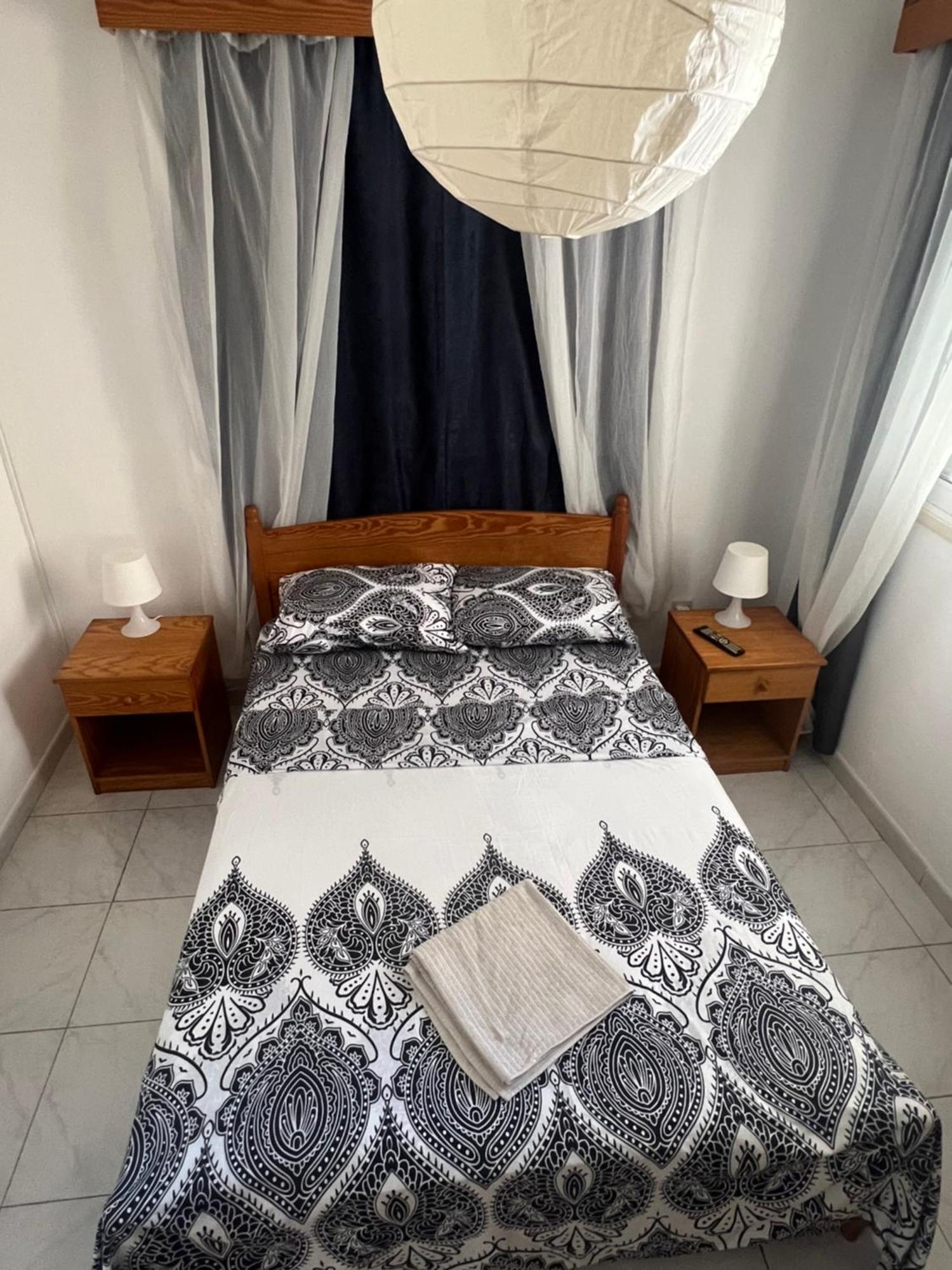 Guest House Lárnaka Kültér fotó